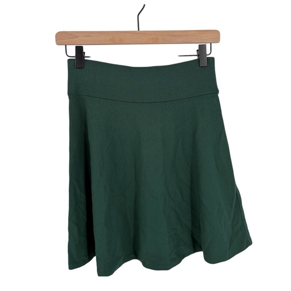 J. Crew 365 Knit Swing Mini Skirt Forest Green J7250 Medium - Picture 1 of 7